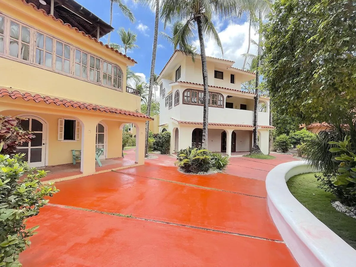 Long Term Villas & Apartments Vacation Rentals Bavaro Los Corales Punta Cana