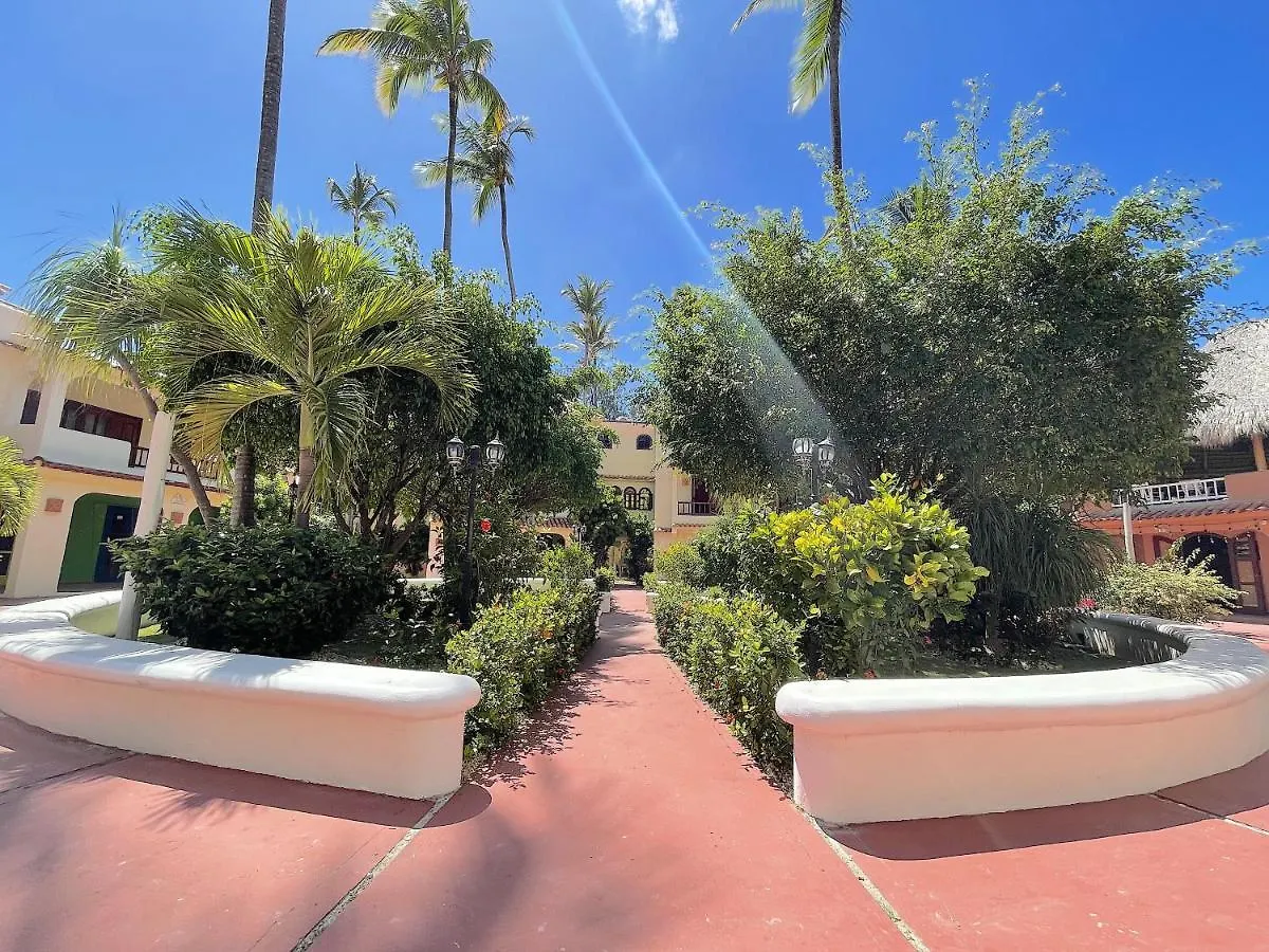 Long Term Villas & Apartments Vacation Rentals Bavaro Los Corales Punta Cana